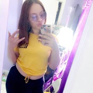 Meet your Posher, Bria